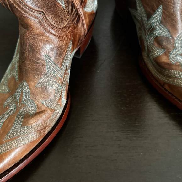 Never worn: Old Gringo Diego Brown with Turquoise Stitching Snip Toe - Picture 2 of 4